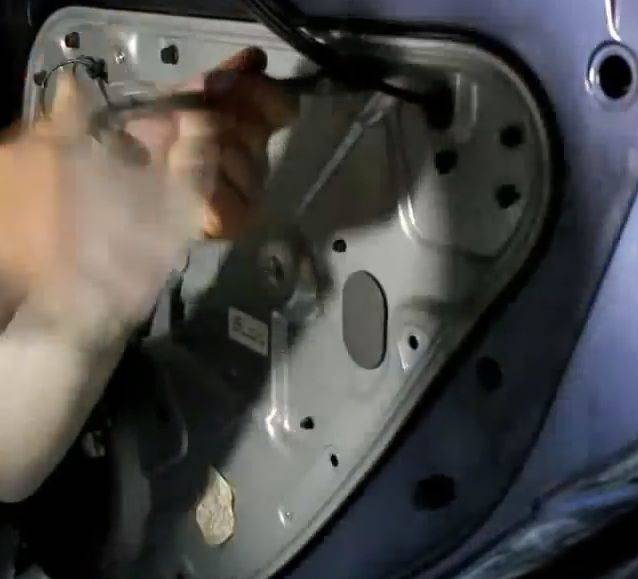Как снять обшивку двери форд фокус 1, 2, 3 » автоноватор