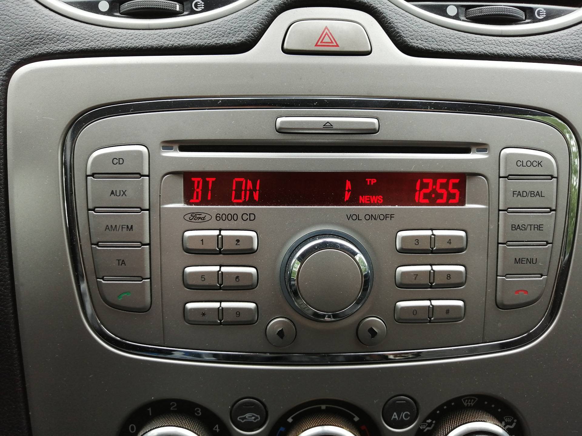 Штатная магнитола cd. Ford Focus cd6000. Ford Focus 2 6000cd. Ford 6000 Bluetooth. Bluetooth 6000cd Ford Focus 2.