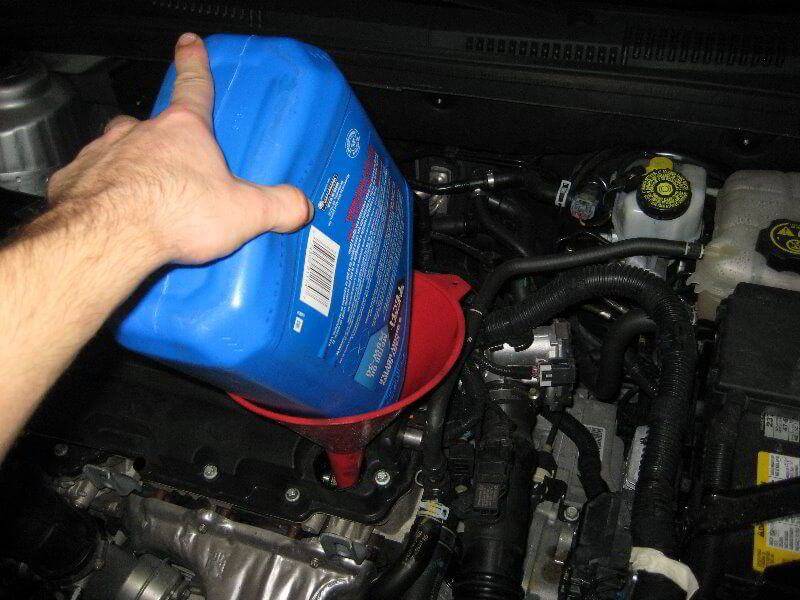 Замена масла в двигателе шевроле круз. фото, инструкция как поменять масло в двигателе шевроле круз.